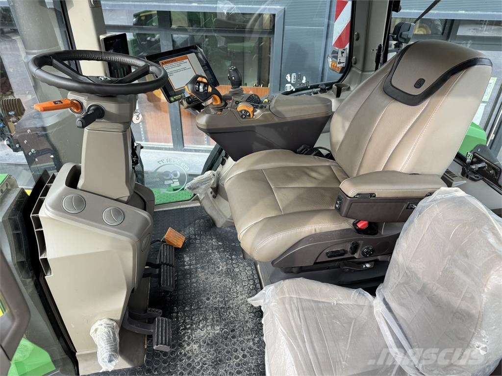 John Deere 8R 310 Tractores