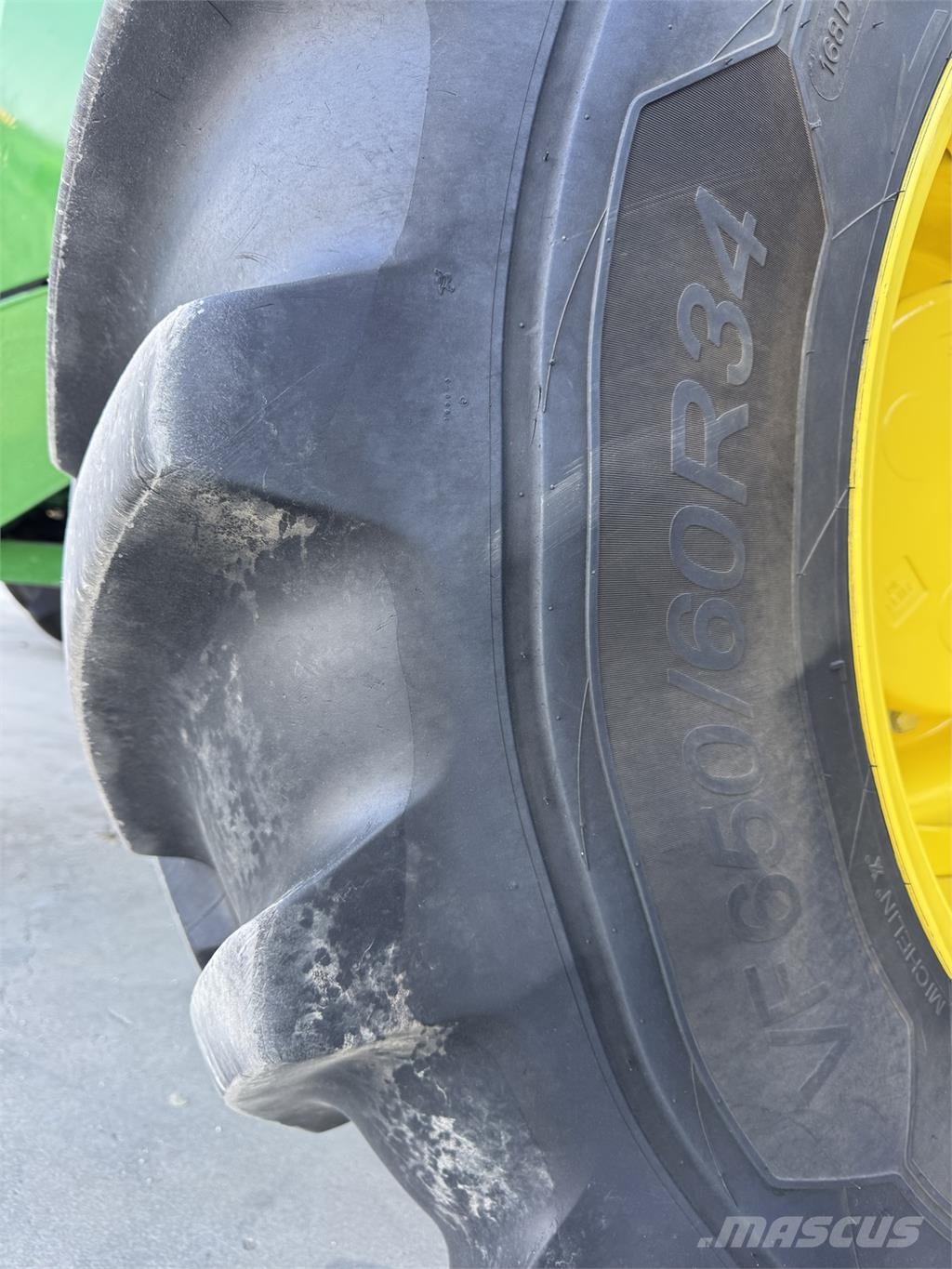 John Deere 8R 340 Tractors