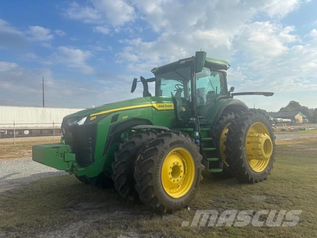 John Deere 8R 370 الجرارات