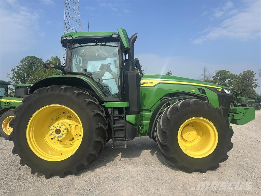 John Deere 8R 310 Traktoren