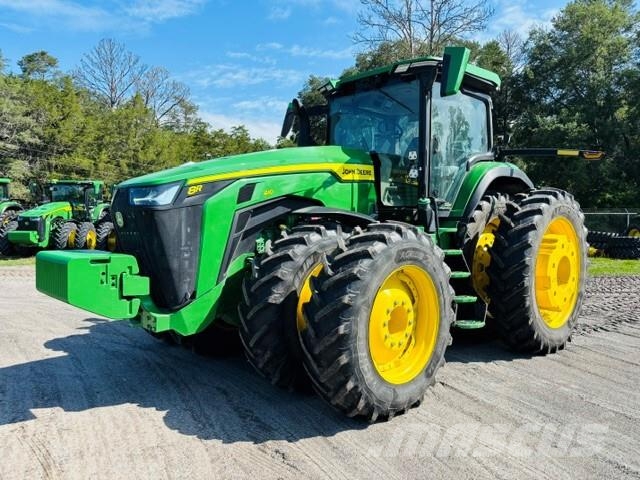 John Deere 8R 410 Tractoare