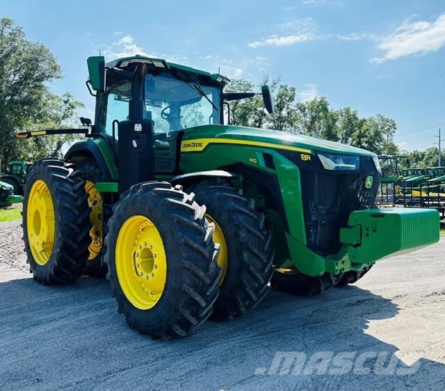 John Deere 8R 410 Tractoare