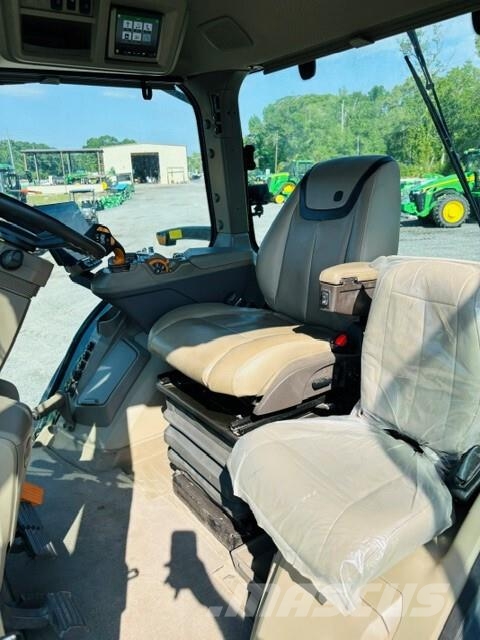 John Deere 8R 410 Tractoare