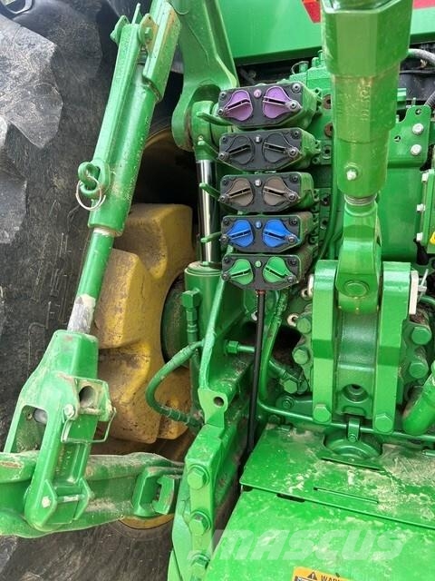 John Deere 8R 410 Traktori