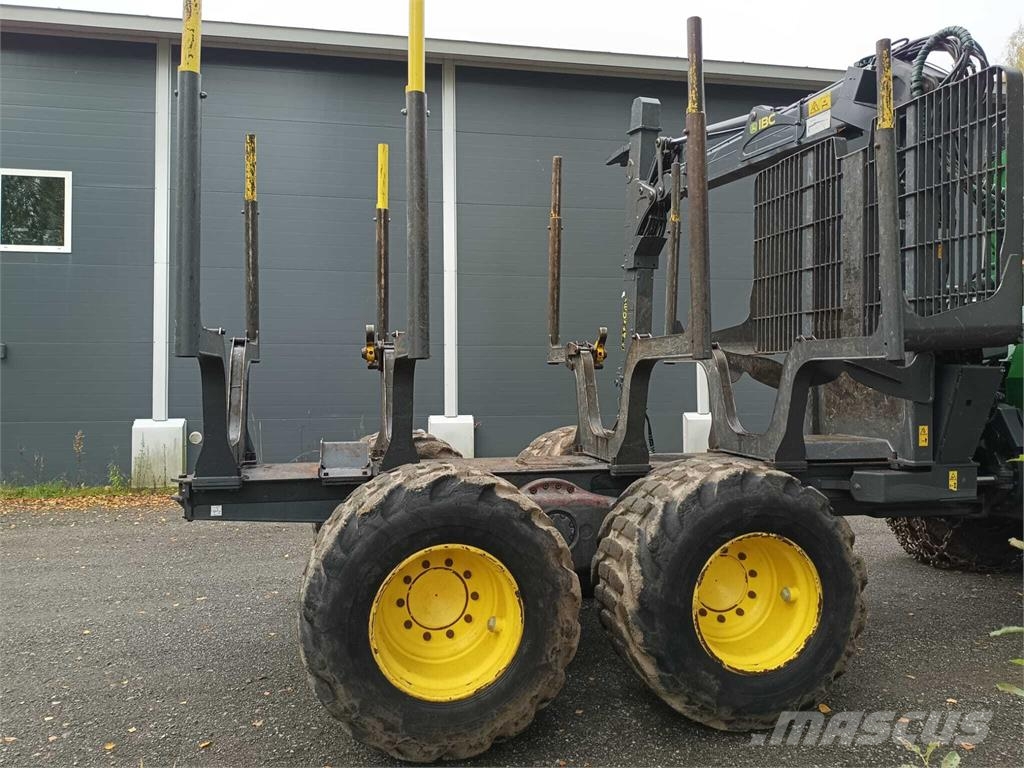John Deere 910G Forwarderid