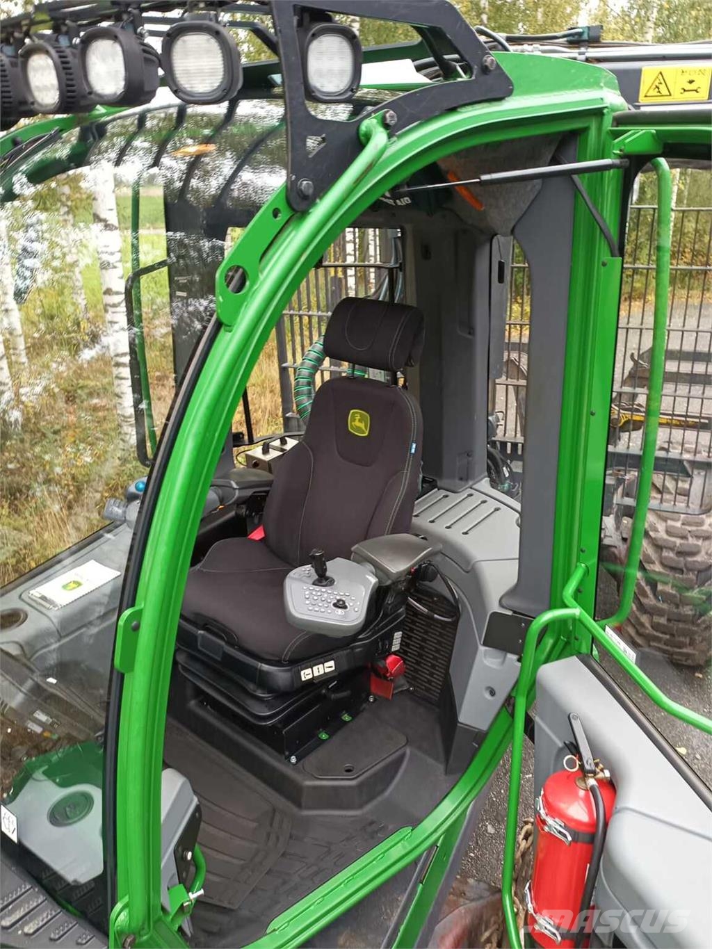 John Deere 910G Forwarderid