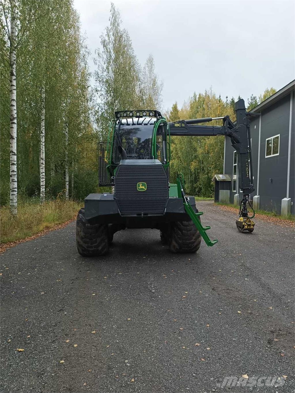 John Deere 910G Forwarderid