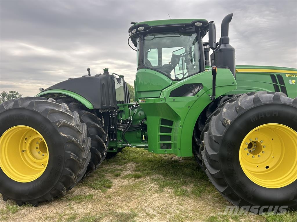 John Deere 9520R 트랙터