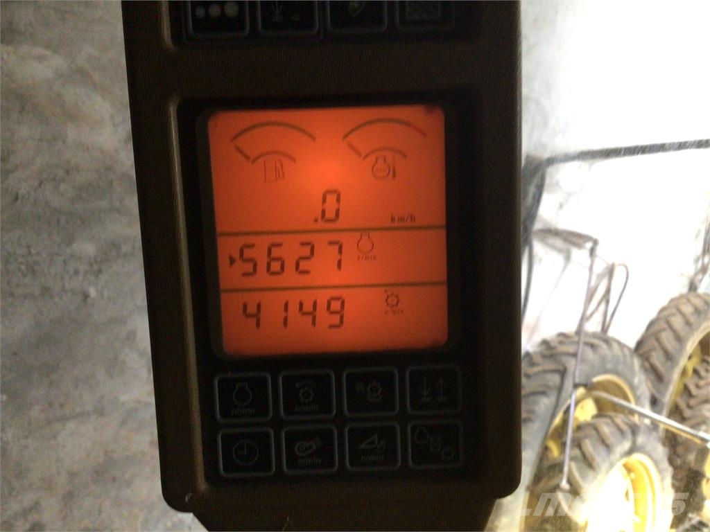 John Deere 9560i WTS HM Kombajni