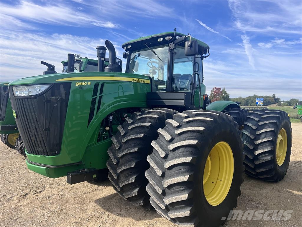 John Deere 9560R トラクター