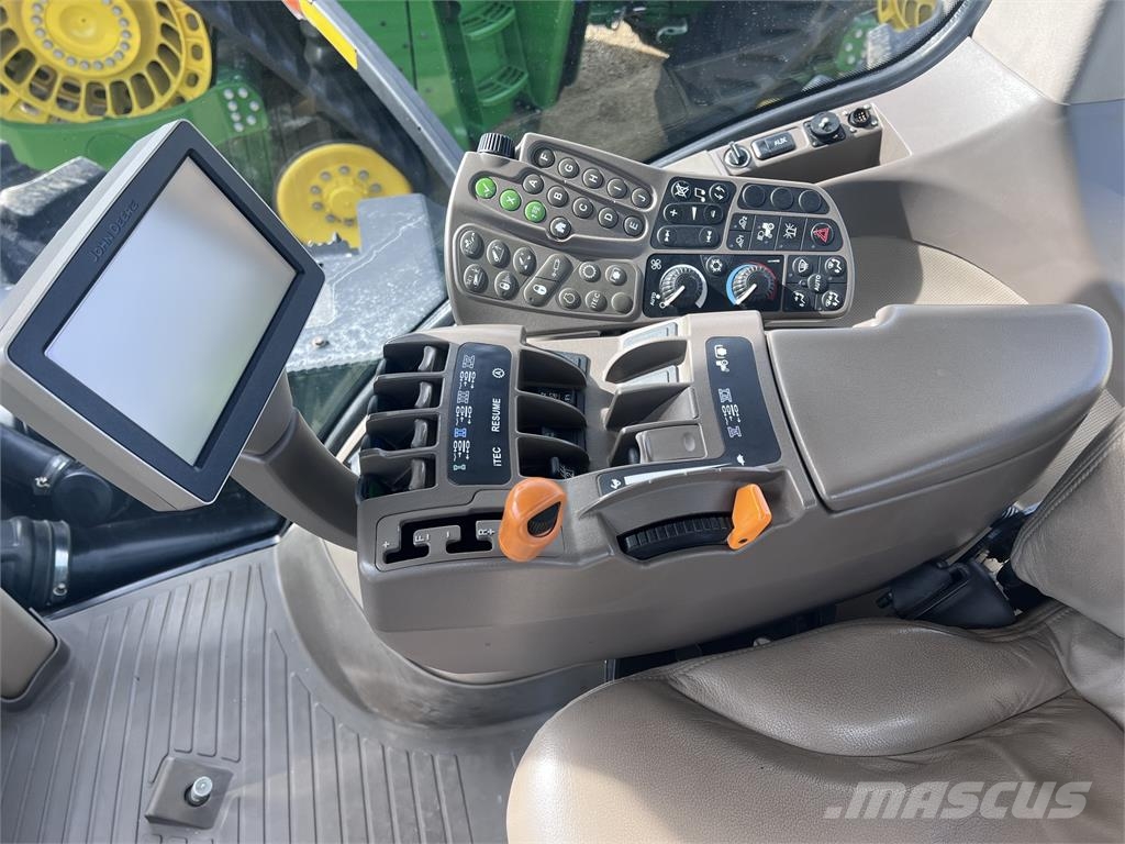 John Deere 9560R トラクター