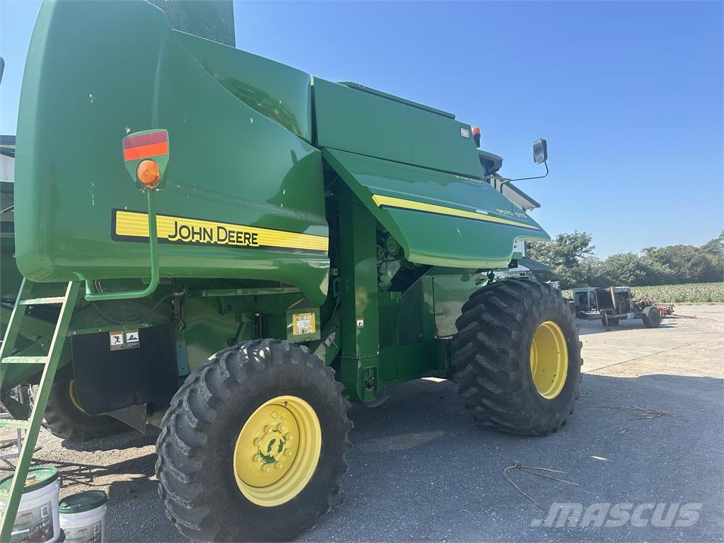 John Deere 9570 STS Sklízecí mlátičky
