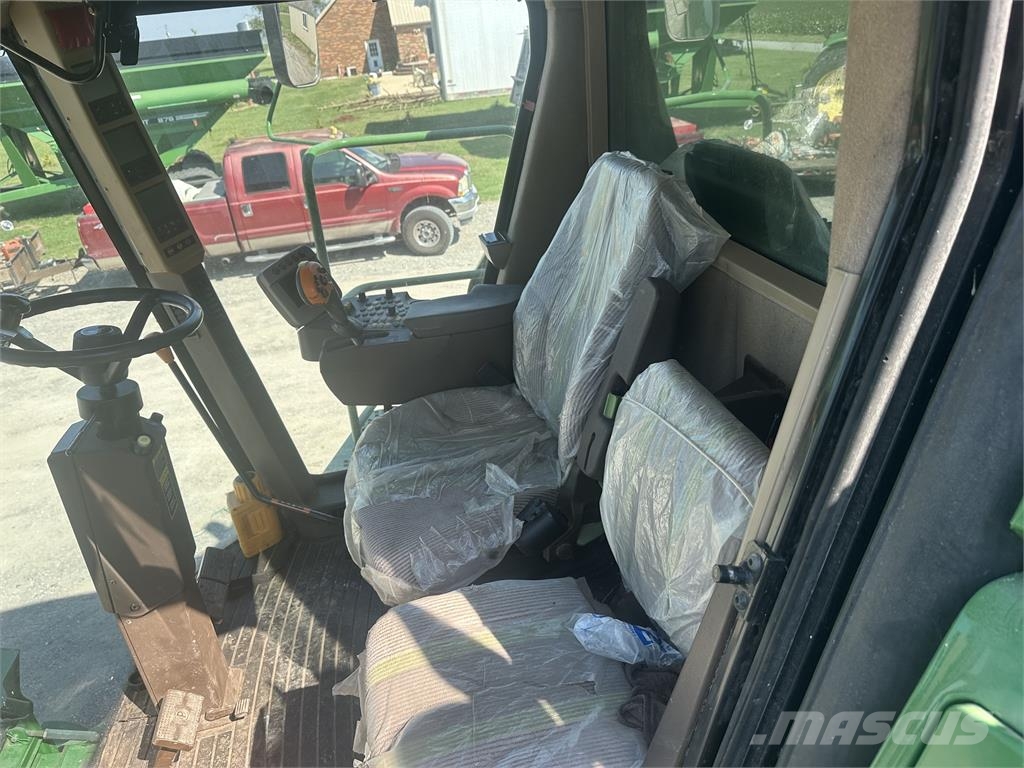John Deere 9570 STS Sklízecí mlátičky