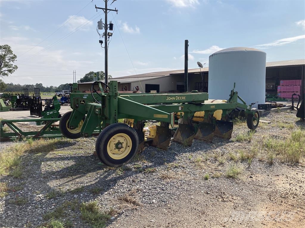 John Deere 995 Maiņvērsējarkli