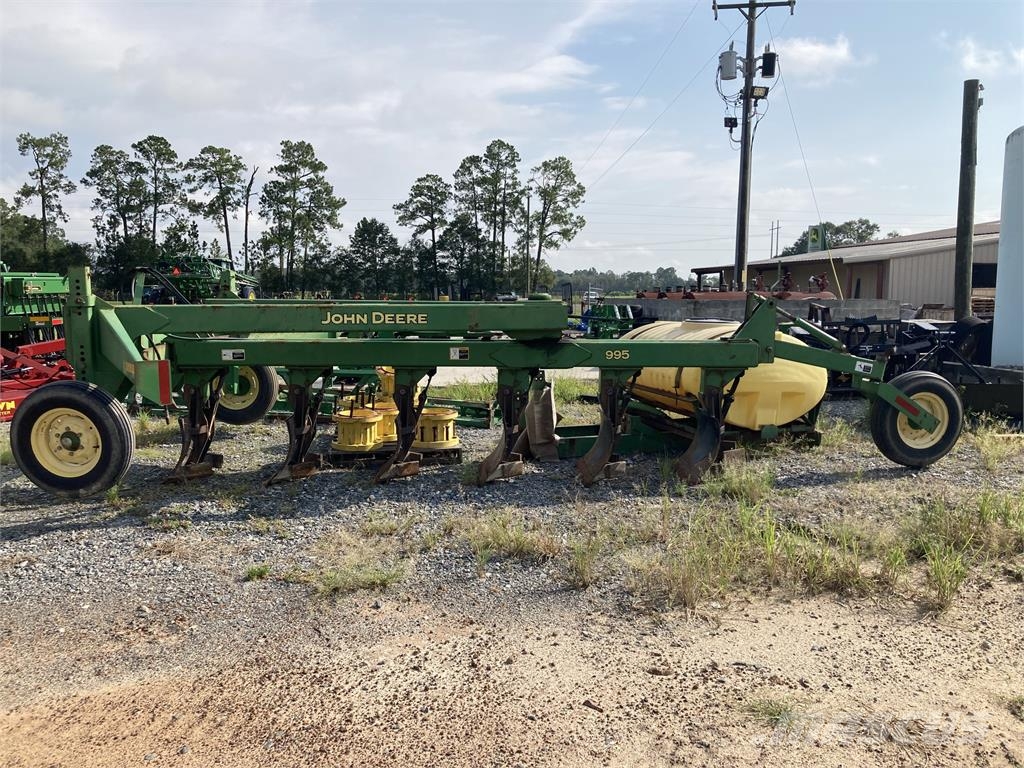 John Deere 995 Maiņvērsējarkli