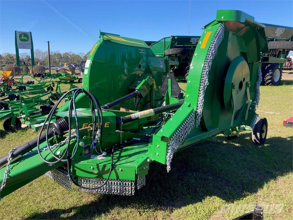John Deere FC15E Bale shredders, cutters and unrollers