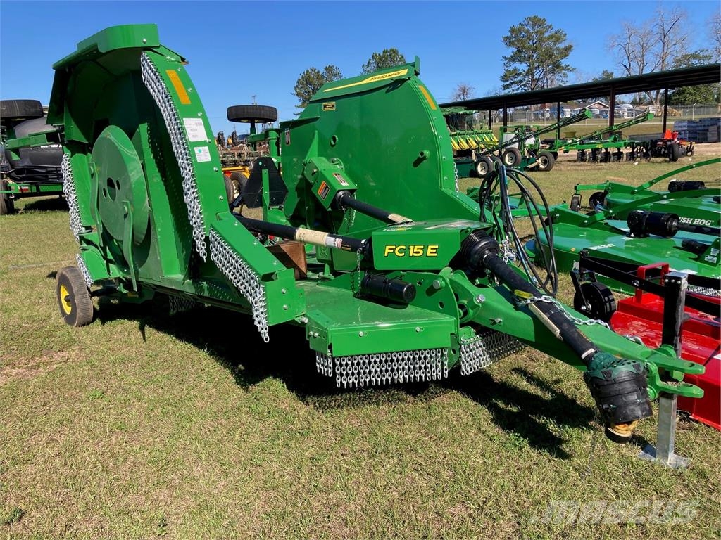 John Deere FC15E Bale shredders, cutters and unrollers