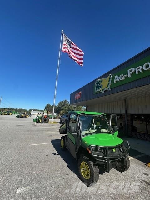 John Deere GATOR XUV 845R Pomoćni strojevi