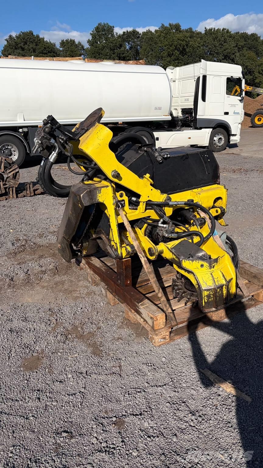 John Deere H415 收穫機頭