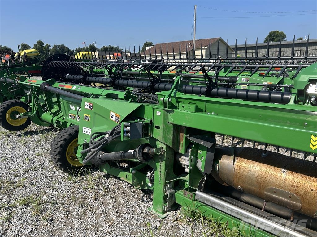 John Deere HD45F ملحقات الحصادات