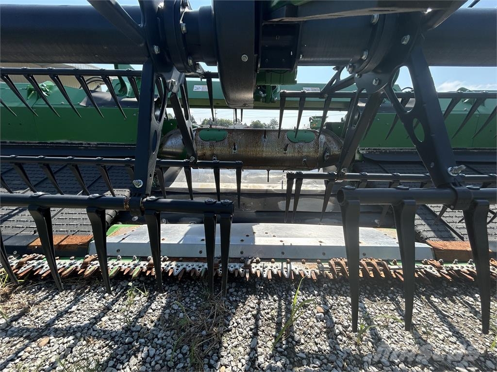 John Deere HD45F ملحقات الحصادات