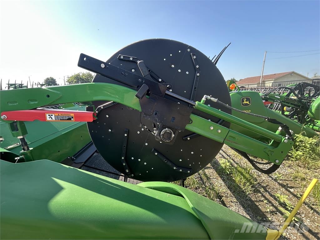 John Deere HD45F ملحقات الحصادات