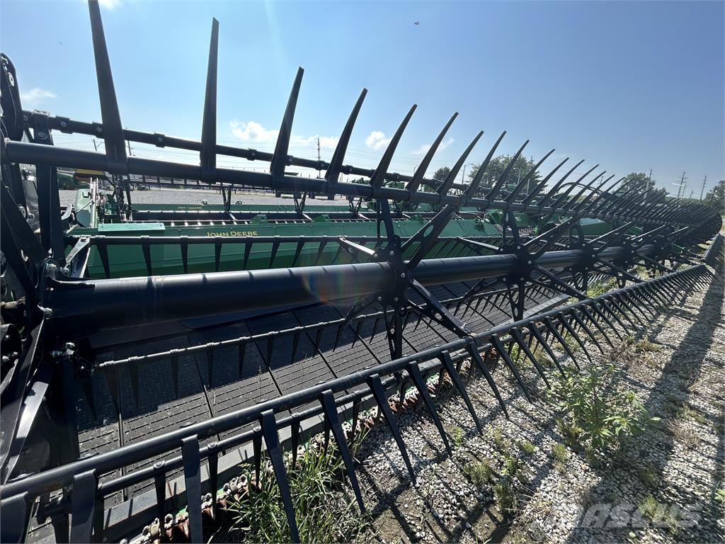 John Deere HD45F ملحقات الحصادات