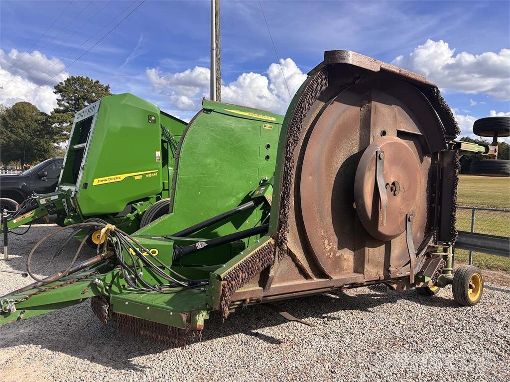John Deere M20 베일 분쇄기, 절단기 및 언롤러
