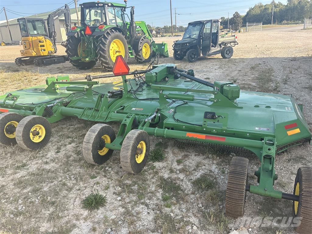 John Deere M20 Balleskærere og -stablere