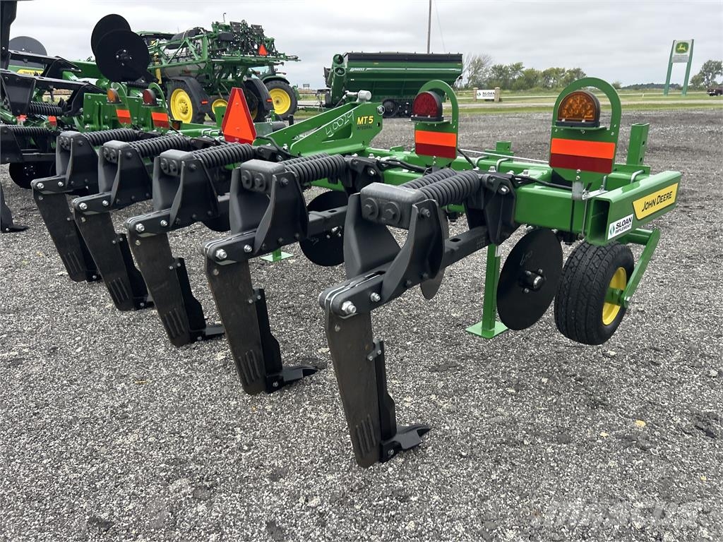John Deere MT5 Muud mullaharimismasinad ja tarvikud