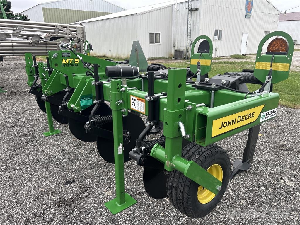 John Deere MT5 Muud mullaharimismasinad ja tarvikud
