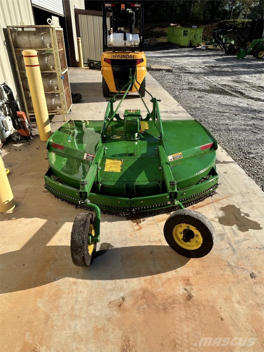 John Deere MX7 آلات تمزيق الحزم وتقطيعها ونشرها