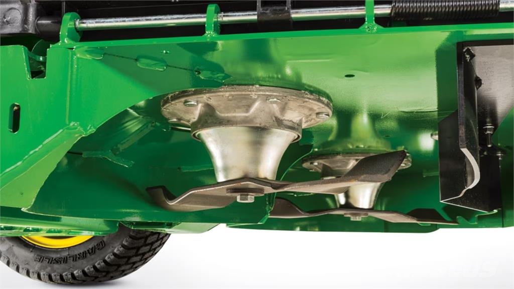 John Deere Q810E Тракторни косачки