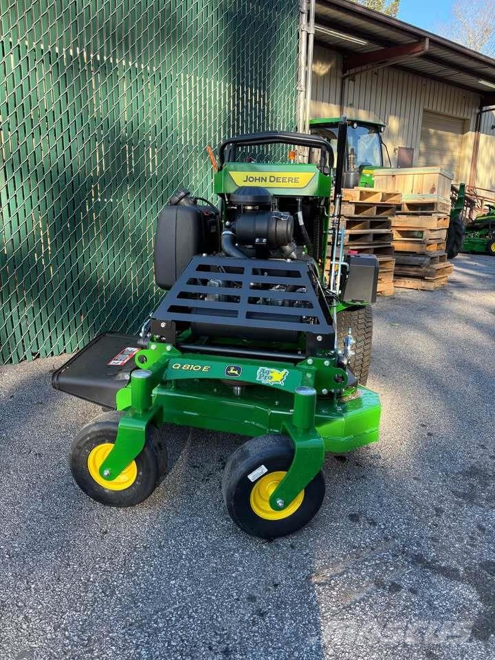 John Deere Q810E Тракторни косачки