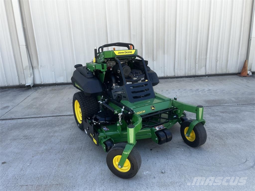 John Deere Q820M Χορτοκοπτικά με καθιστό χειριστή