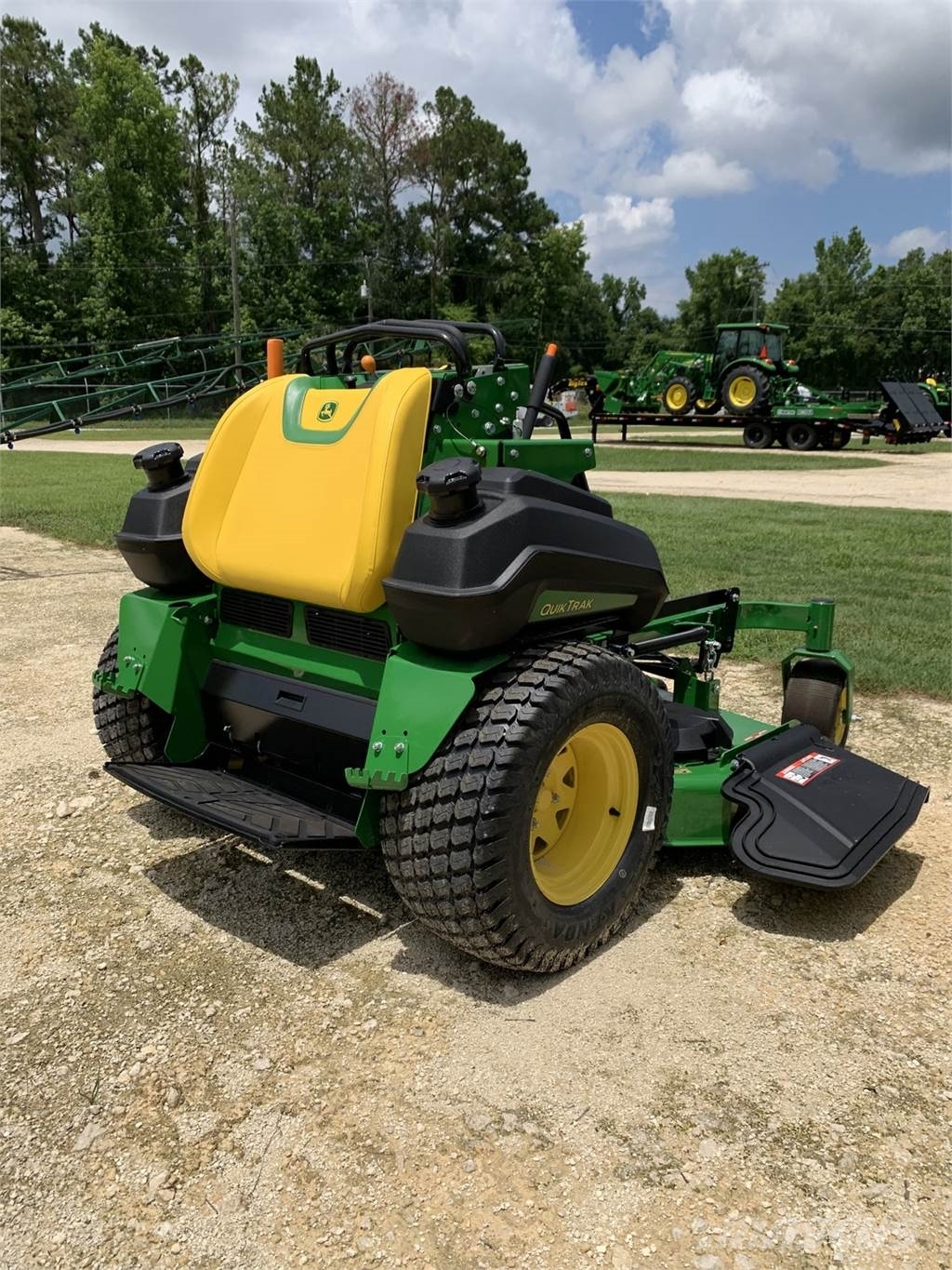 John Deere Q850R Самохідні газонокосарки
