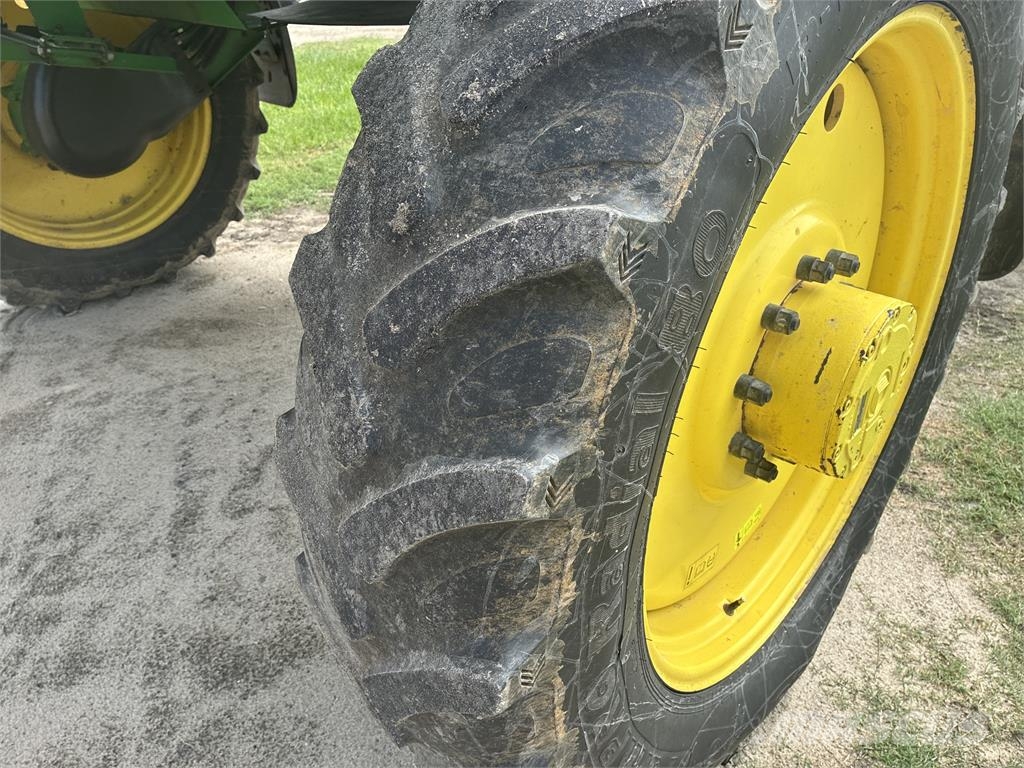 John Deere R4023 Pulverizadores rebocados