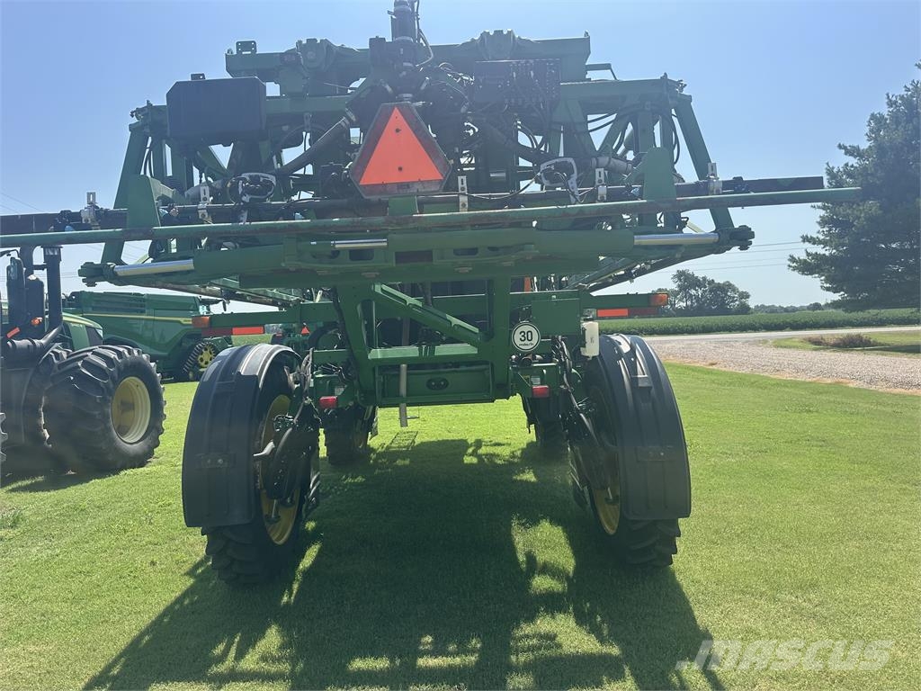 John Deere R4030 Ťahané postrekovače