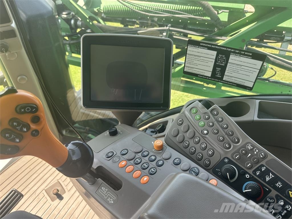 John Deere R4030 Ťahané postrekovače