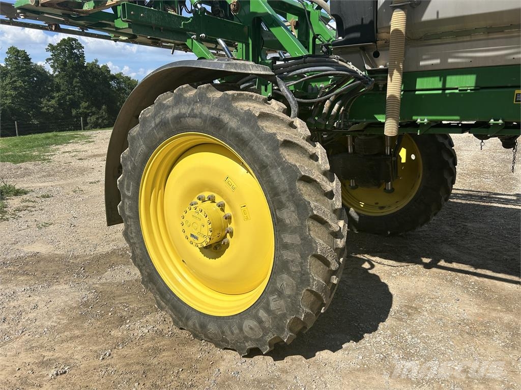 John Deere R4030 Vontatott trágyaszórók
