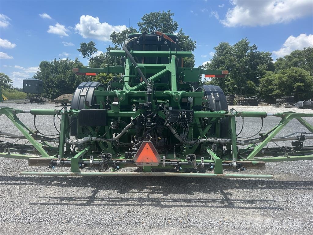 John Deere R4030 Ťahané postrekovače