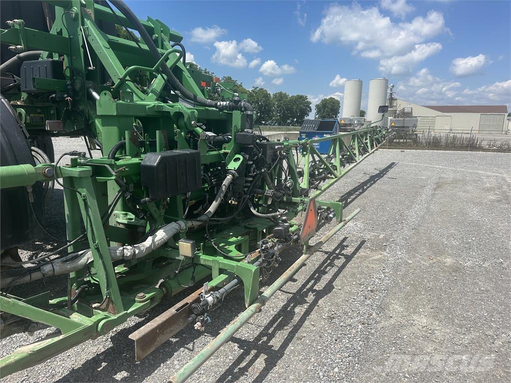 John Deere R4030 Ťahané postrekovače