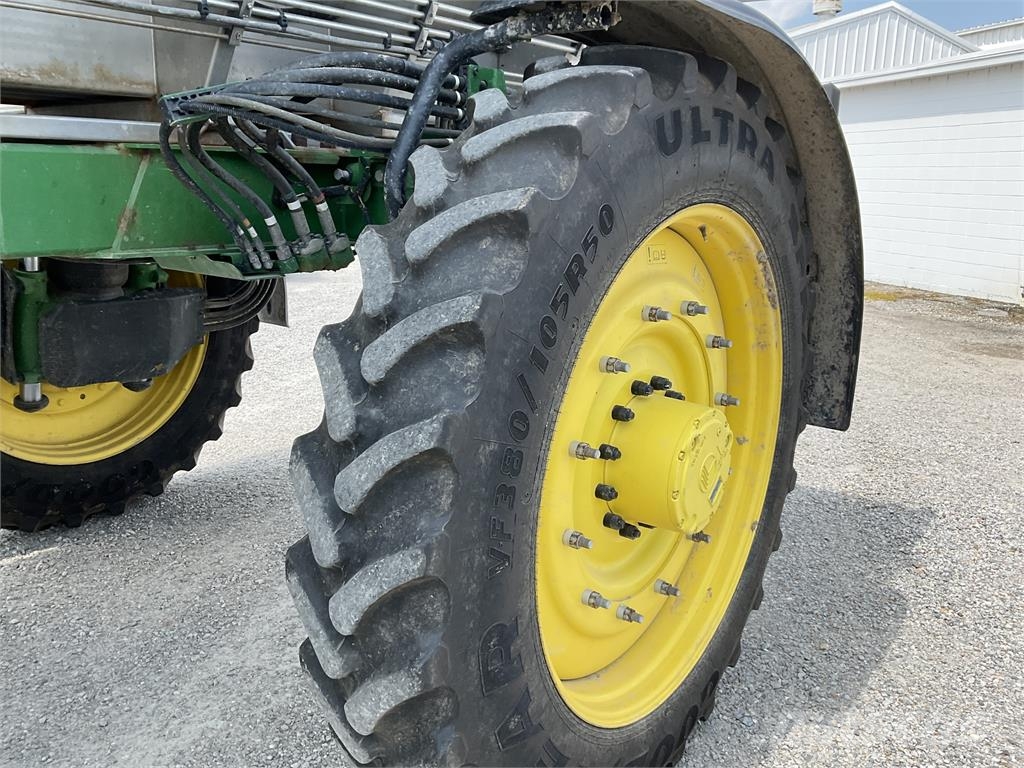 John Deere R4045 Haagispritsid
