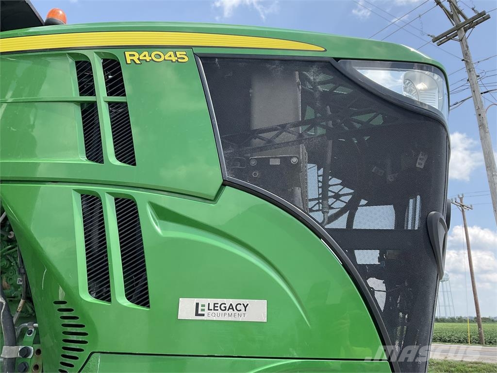 John Deere R4045 Haagispritsid