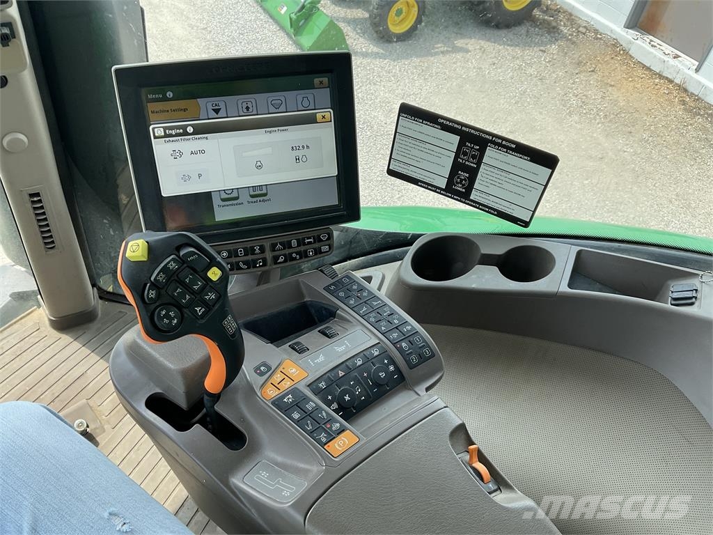John Deere R4045 Haagispritsid