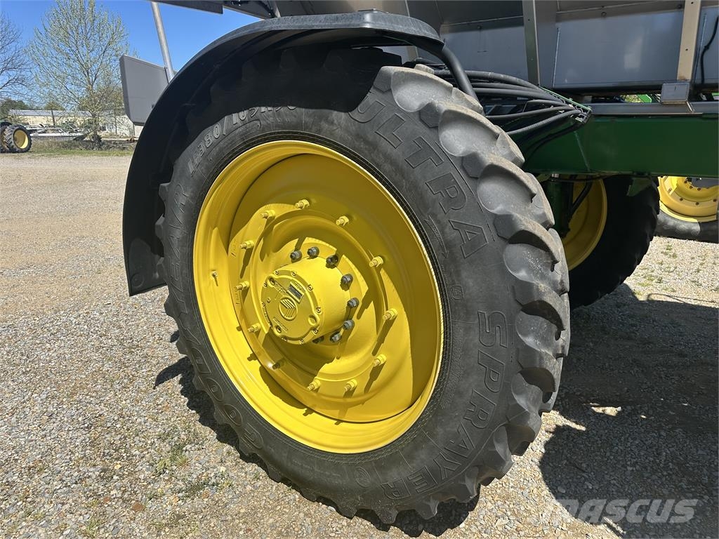John Deere R4045 Haagispritsid