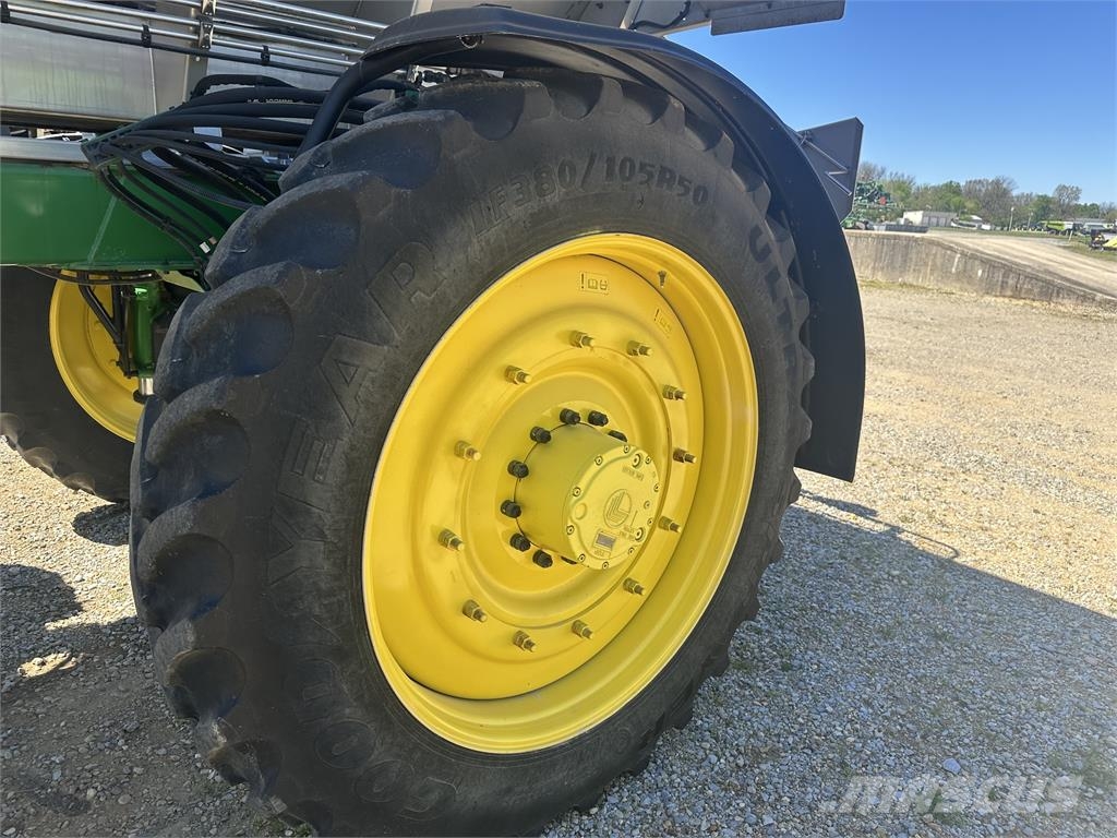 John Deere R4045 Haagispritsid