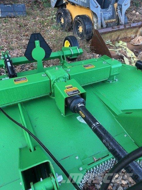 John Deere RC10M Ķīpu smalcinātāji, griezēji un attinēji