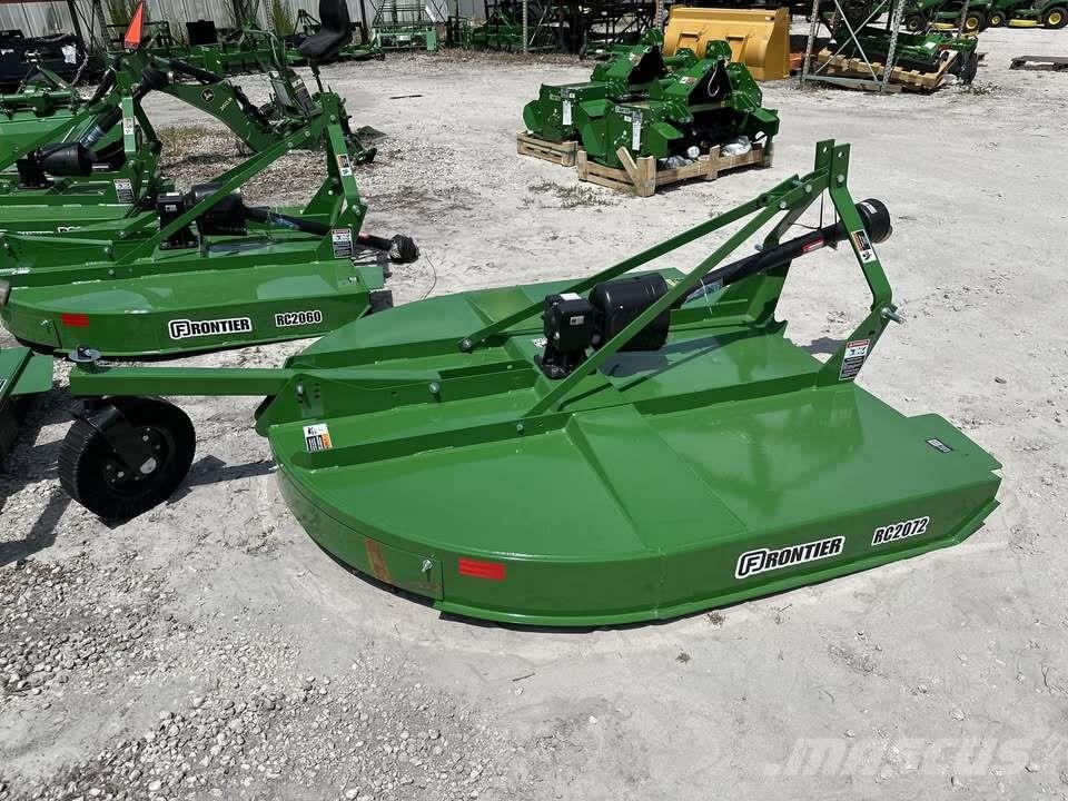 John Deere RC2072 Debalotare, taiere, impachetare