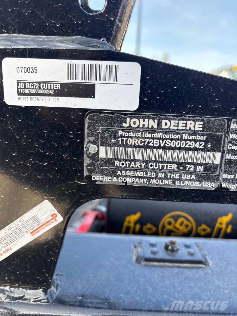 John Deere RC72 CUTTER معدات البناء - غير ذلك